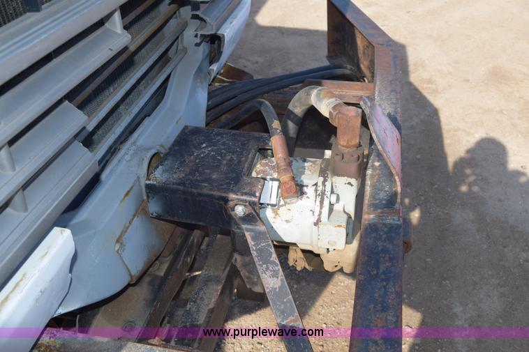 image for item E6088 1991 Ford F800 dump truck