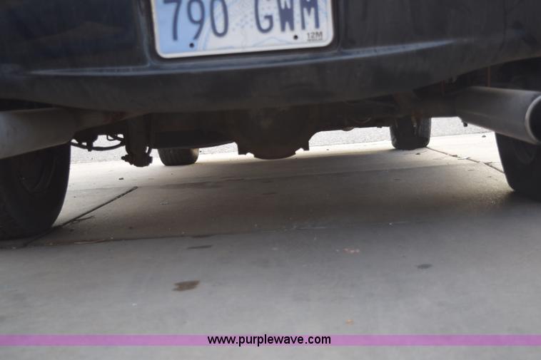 image for item E6089 1999 Chevrolet Silverado 1500 pickup truck