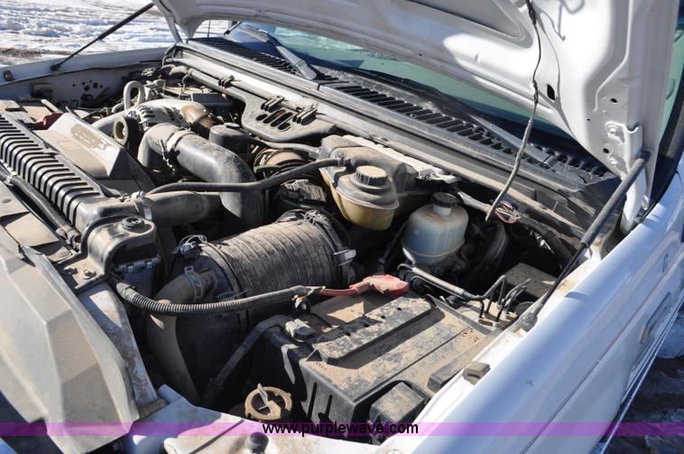 image for item F2175 2006 Ford F250 Super Duty XLT SuperCab pickup truck