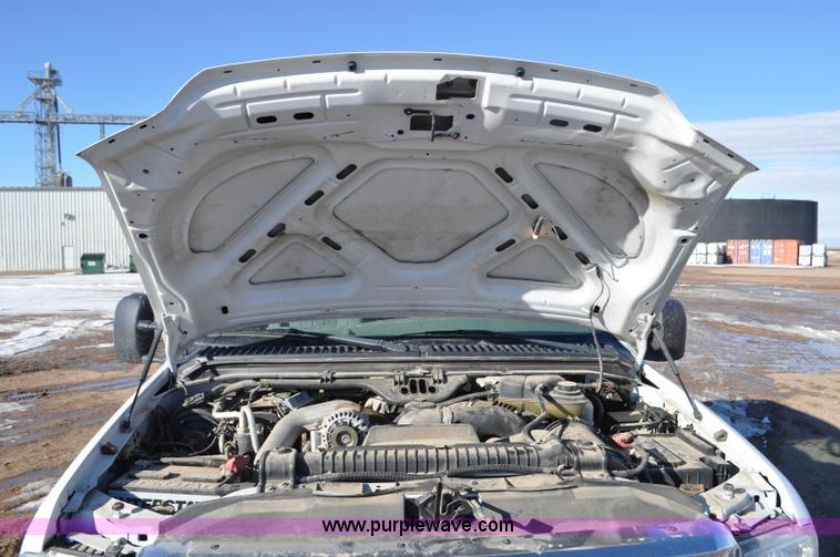 image for item F2175 2006 Ford F250 Super Duty XLT SuperCab pickup truck