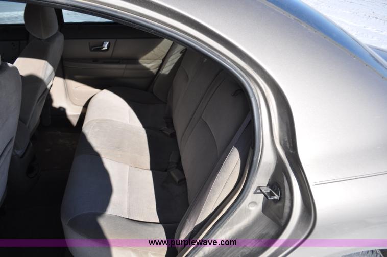 image for item F2177 2002 Mercury Sable GS