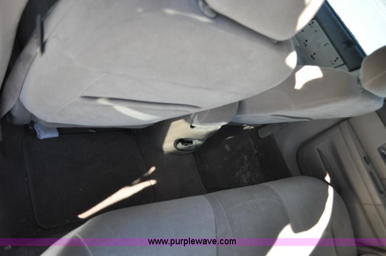 image for item F2177 2002 Mercury Sable GS