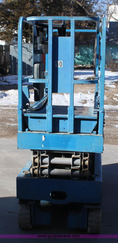image for item F3436 Genie GS1930 scissor lift