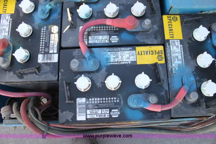 image for item F3436 Genie GS1930 scissor lift