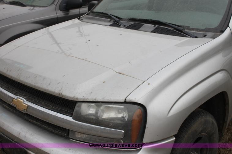 image for item F3453 2007 Chevrolet Trailblazer LS SUV