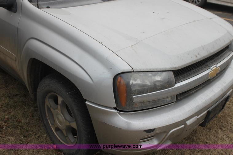 image for item F3453 2007 Chevrolet Trailblazer LS SUV