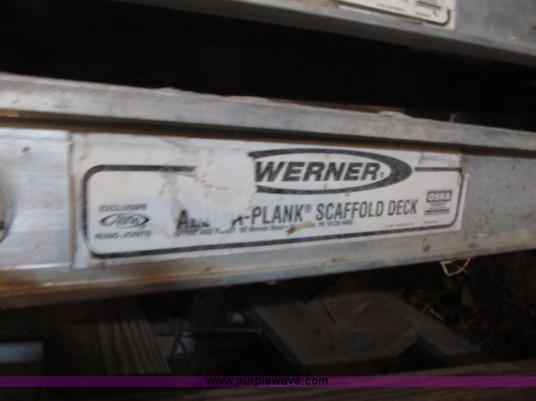 image for item F8941 (3) sections of scaffolding