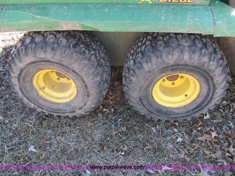image for item F8942 John Deere Gator utility vehicle