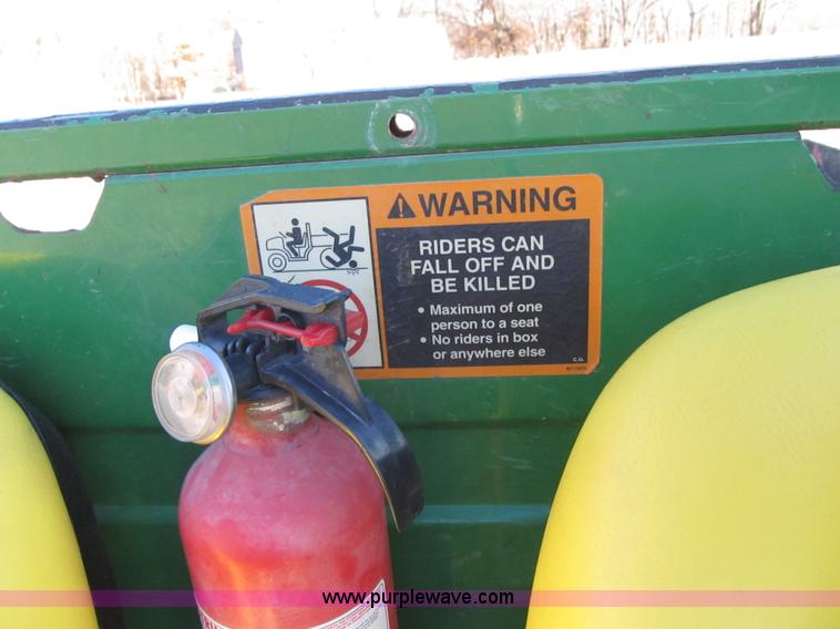 image for item F8942 John Deere Gator utility vehicle