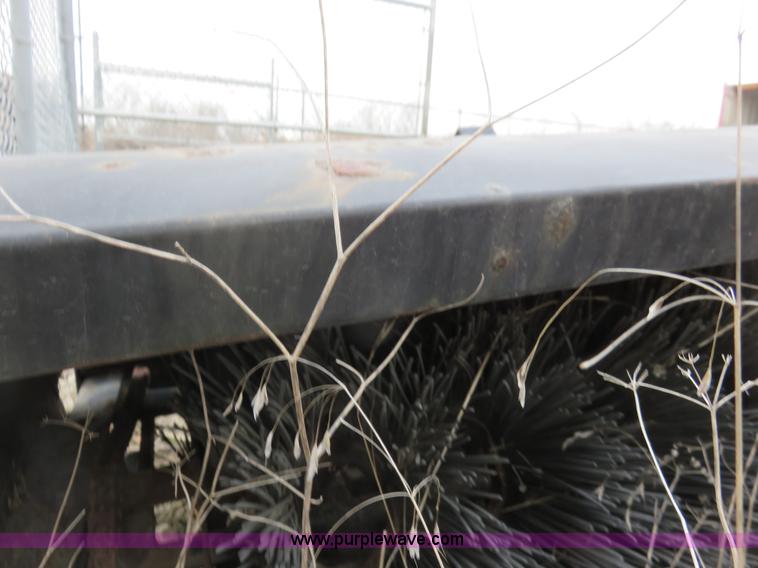 image for item I2414 Sweepster BD-60 broom