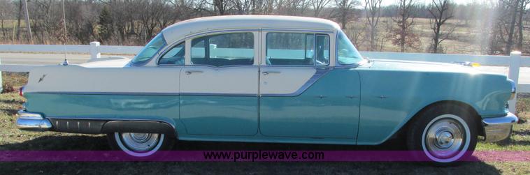 image for item I3126 1955 Pontiac Star Chief