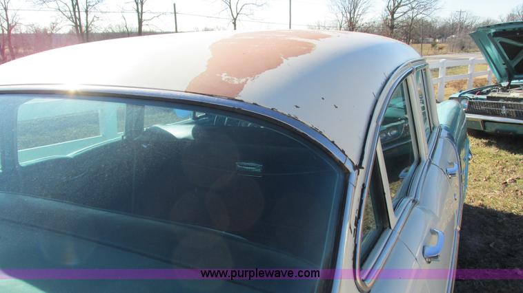 image for item I3126 1955 Pontiac Star Chief