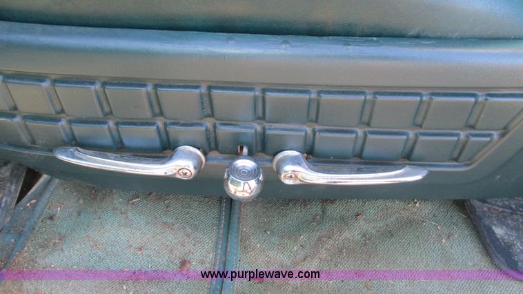 image for item I3126 1955 Pontiac Star Chief