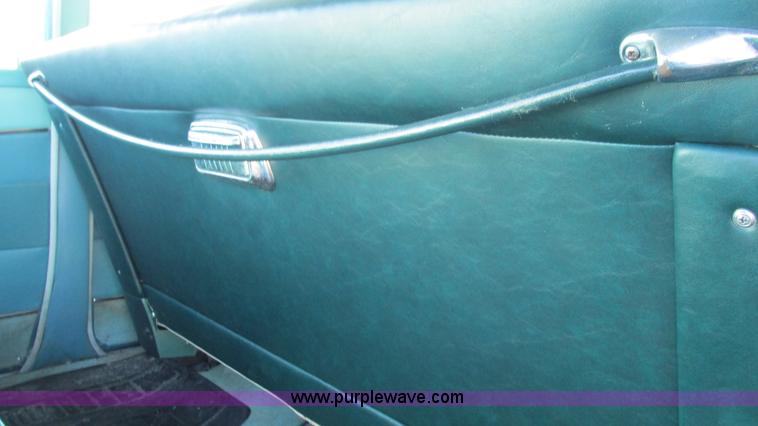 image for item I3126 1955 Pontiac Star Chief