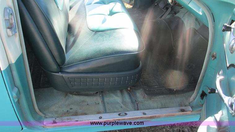 image for item I3126 1955 Pontiac Star Chief