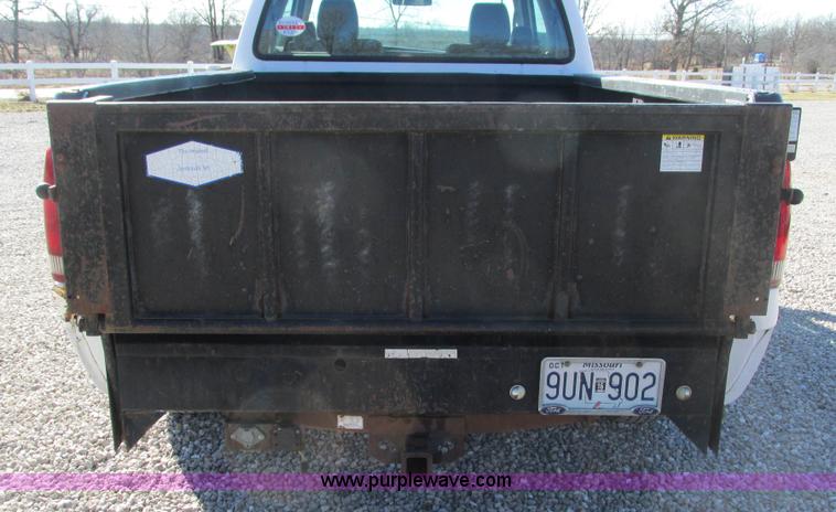 image for item I3127 2000 Ford F250 Super Duty pickup truck