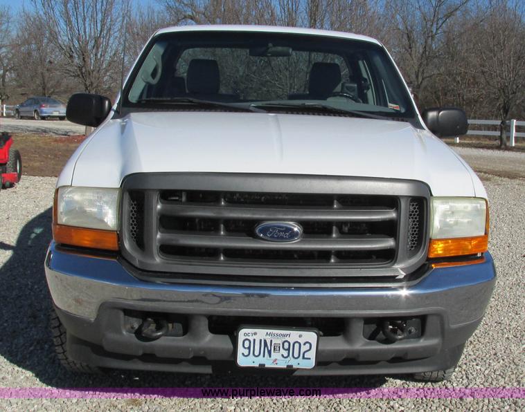 image for item I3127 2000 Ford F250 Super Duty pickup truck