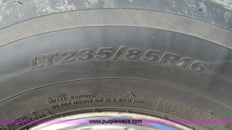 image for item I3127 2000 Ford F250 Super Duty pickup truck