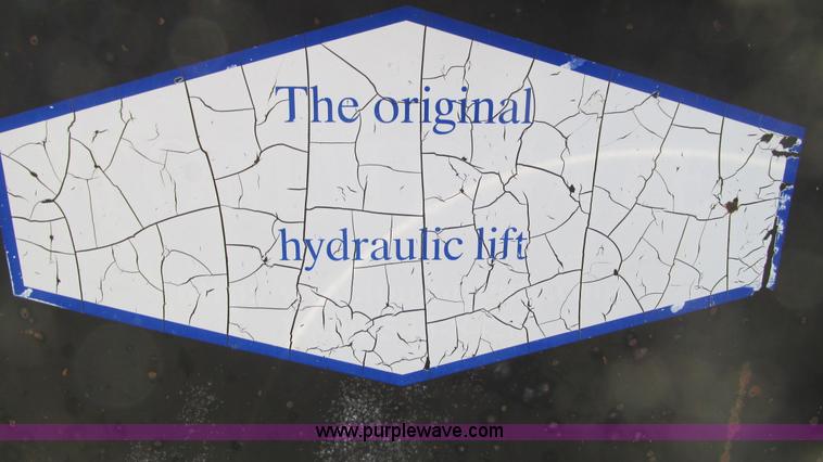 image for item I3127 2000 Ford F250 Super Duty pickup truck