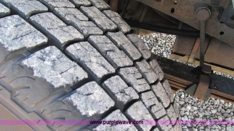 image for item I3127 2000 Ford F250 Super Duty pickup truck