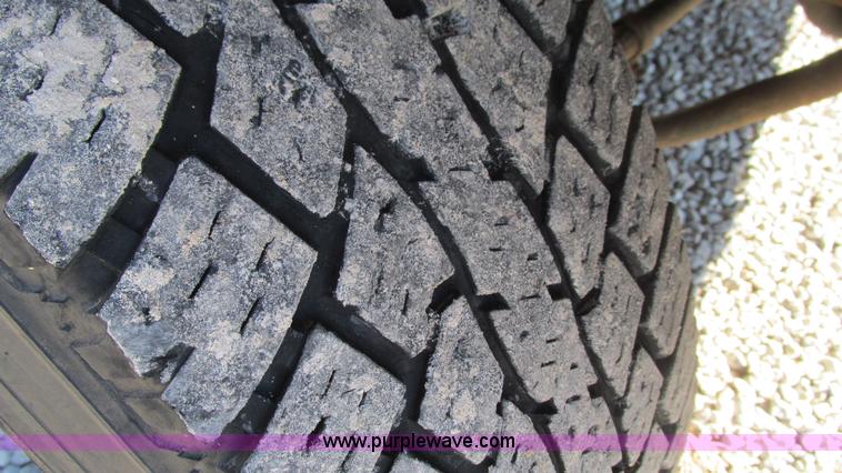 image for item I3127 2000 Ford F250 Super Duty pickup truck