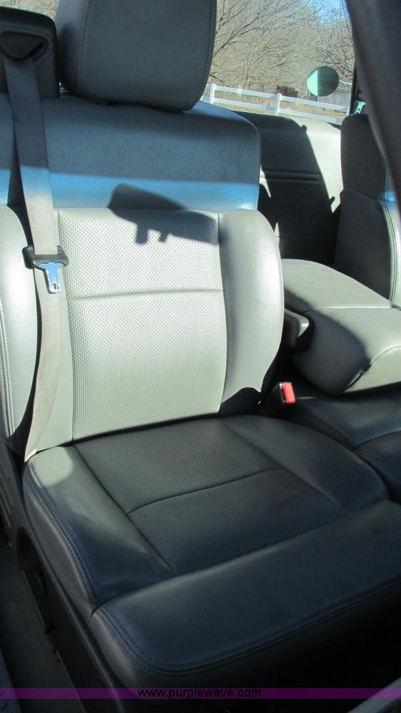 image for item I3127 2000 Ford F250 Super Duty pickup truck