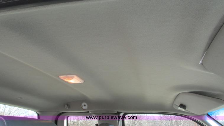 image for item I3127 2000 Ford F250 Super Duty pickup truck