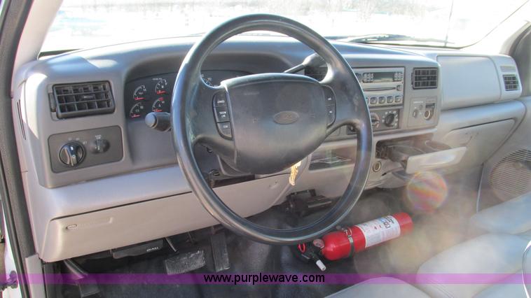 image for item I3127 2000 Ford F250 Super Duty pickup truck