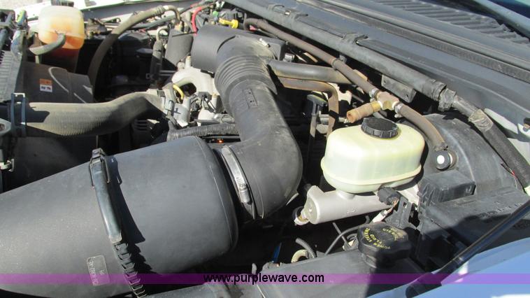 image for item I3127 2000 Ford F250 Super Duty pickup truck