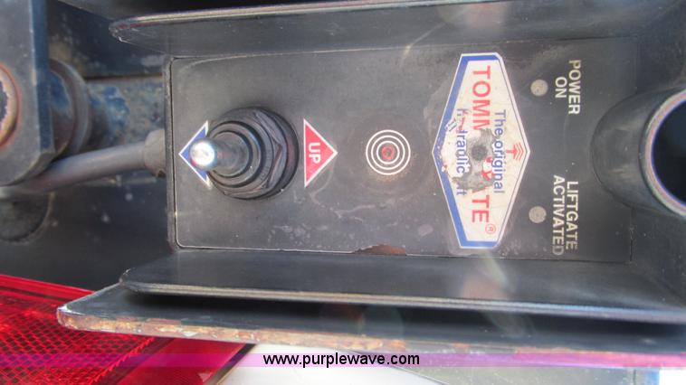 image for item I3127 2000 Ford F250 Super Duty pickup truck