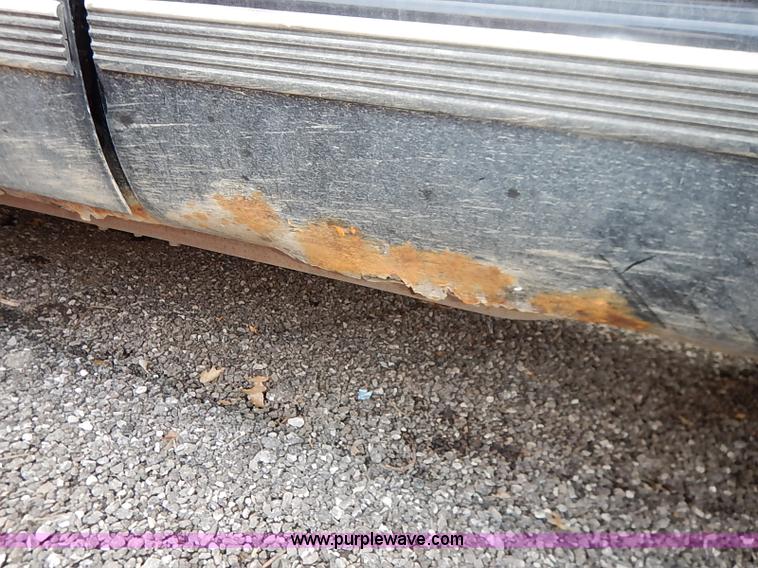 image for item I5159 1996 Chevrolet Silverado 1500 Z71 Ext. Cab  pickup truck