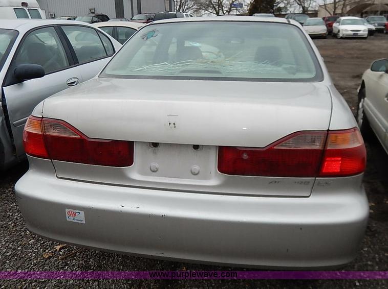 image for item I5162 1998 Honda Accord LX