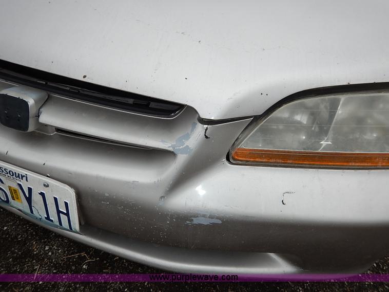 image for item I5162 1998 Honda Accord LX