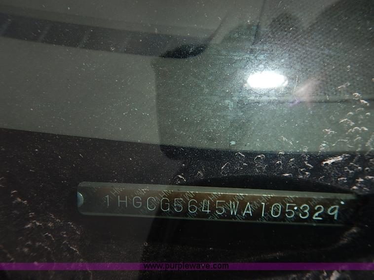 image for item I5162 1998 Honda Accord LX