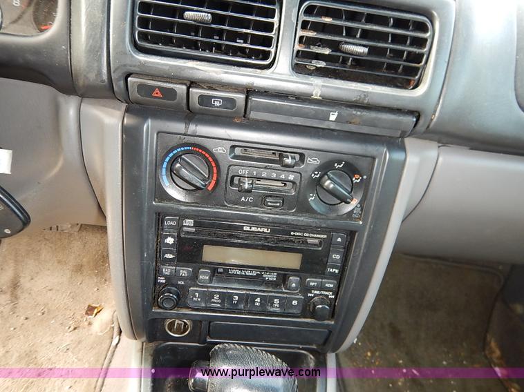 image for item I5174 2001 Subaru Forester S SUV