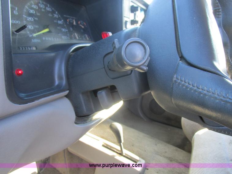 image for item I8807 1997 Chevrolet 1500 Ext. Cab pickup truck