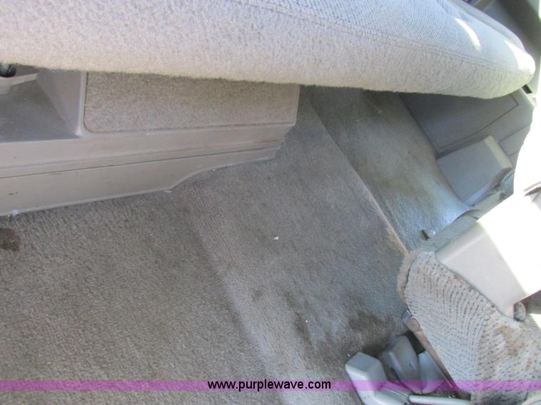 image for item I8807 1997 Chevrolet 1500 Ext. Cab pickup truck