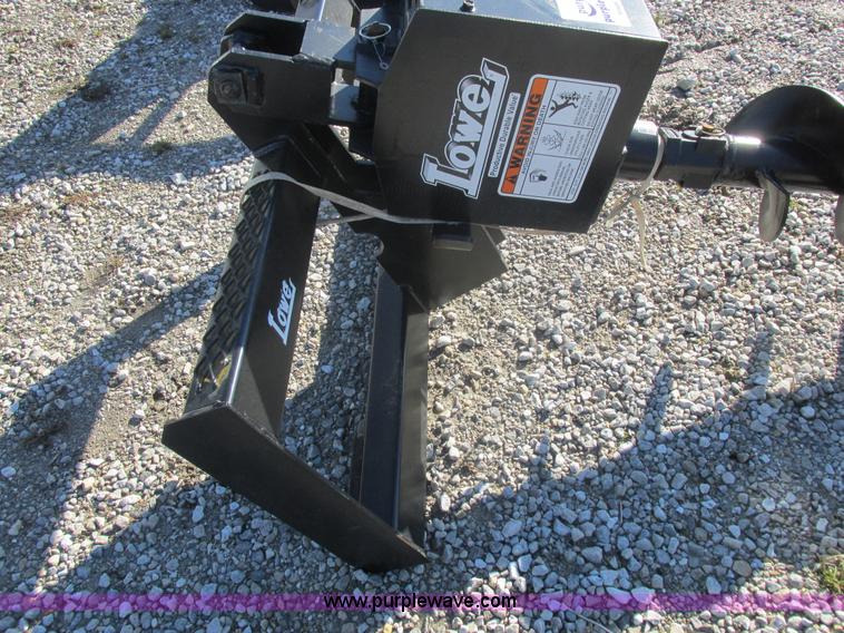 image for item I8808 Lowe 750CLH skid loader auger