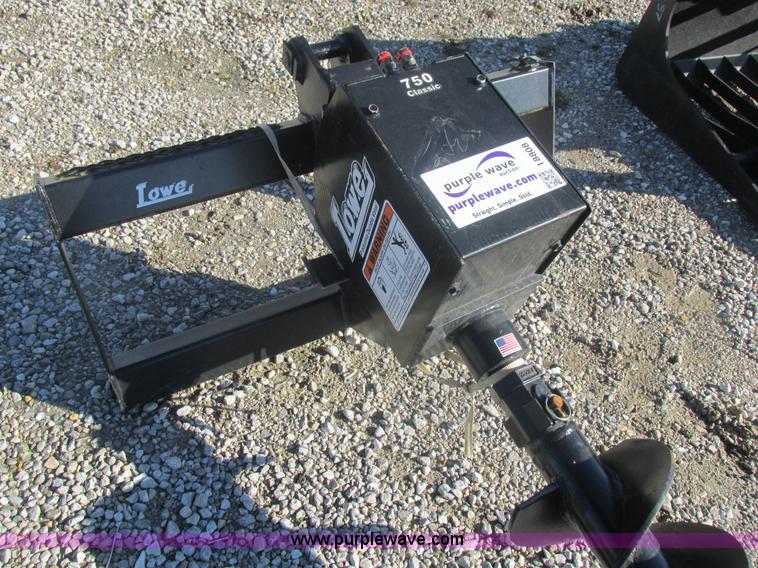 image for item I8808 Lowe 750CLH skid loader auger