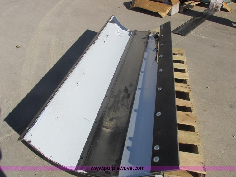 image for item I8809 Snow Dogg 90"W snow blade