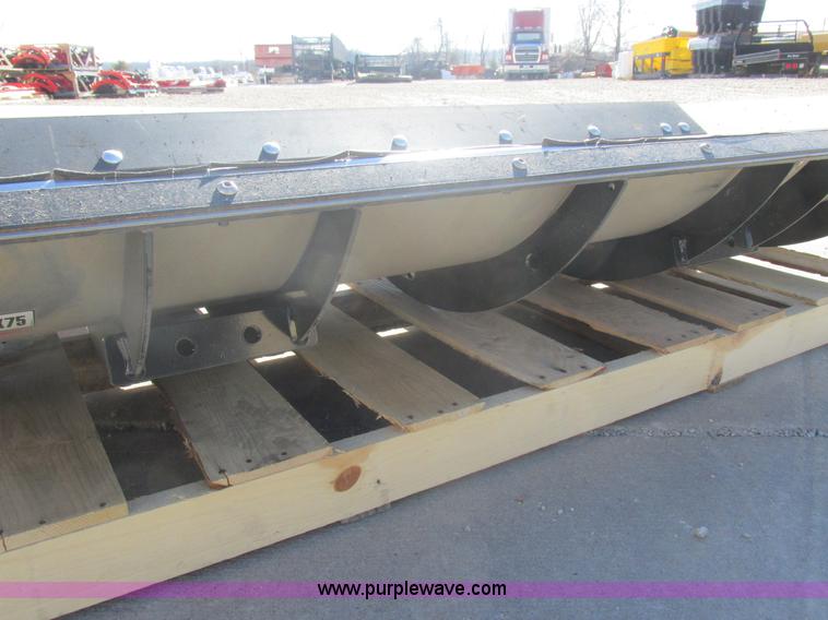 image for item I8809 Snow Dogg 90"W snow blade