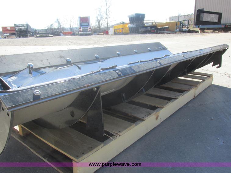 image for item I8809 Snow Dogg 90"W snow blade