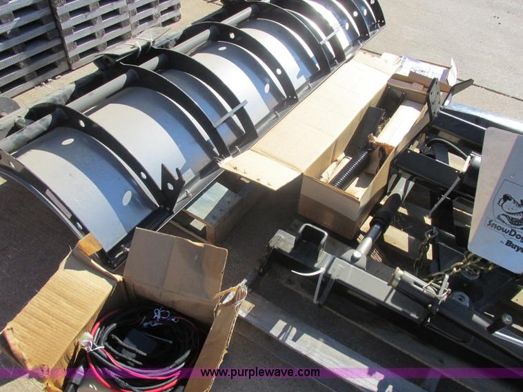 image for item I8810 Snow Dogg 90"W snow blade