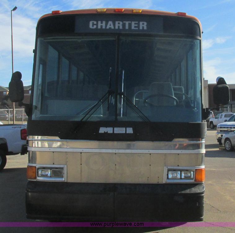 image for item J2326 1987 MCI transit bus