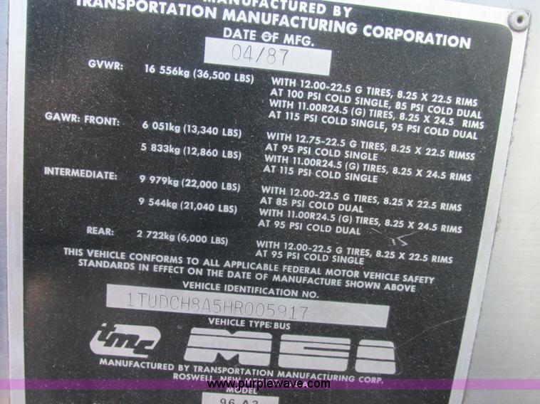 image for item J2326 1987 MCI transit bus
