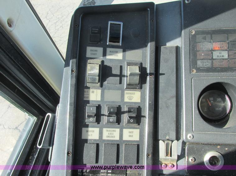 image for item J2326 1987 MCI transit bus