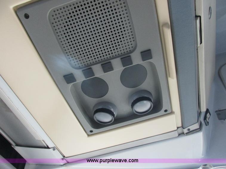 image for item J2326 1987 MCI transit bus