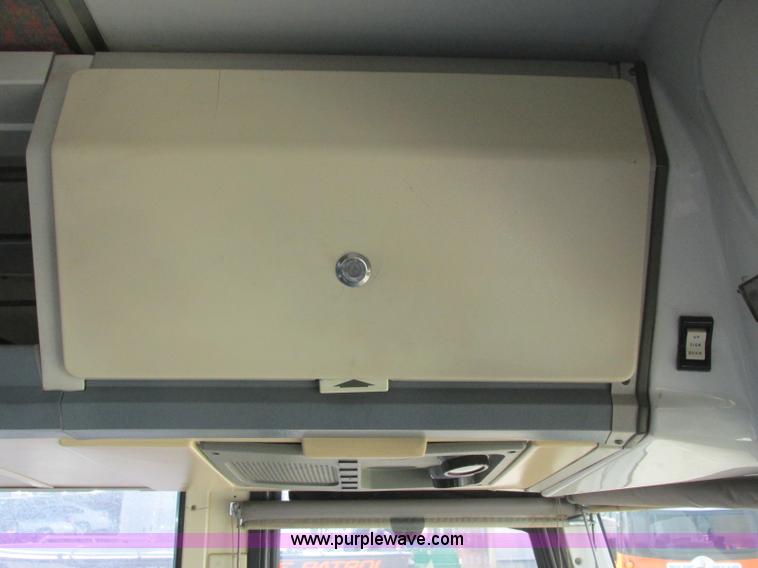 image for item J2326 1987 MCI transit bus