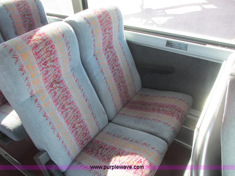 image for item J2326 1987 MCI transit bus