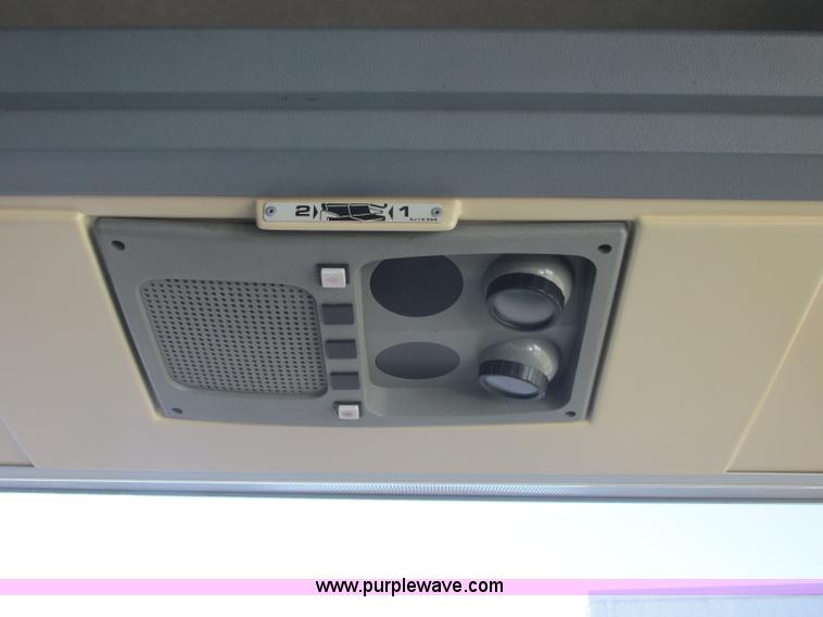 image for item J2326 1987 MCI transit bus